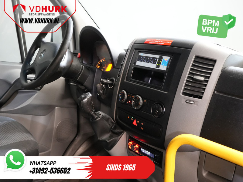 Mercedes-Benz Sprinter 313 2.2 CDI L2H2 €10.164 Incl. BTW BPM VRIJ! EXPORT Combi/ 9 Persoons/ Kombi/ 9P/ Airco/ Rolstoellift - Minibus, Passenger van: picture 3 Mercedes-Benz Sprinter 313 2.2 CDI L2H2 €10.164 Incl. BTW BPM VRIJ! EXPORT Combi/ 9 Persoons/ Kombi/ 9P/ Airco/ Rolstoellift - Minibus, Passenger van: picture 3