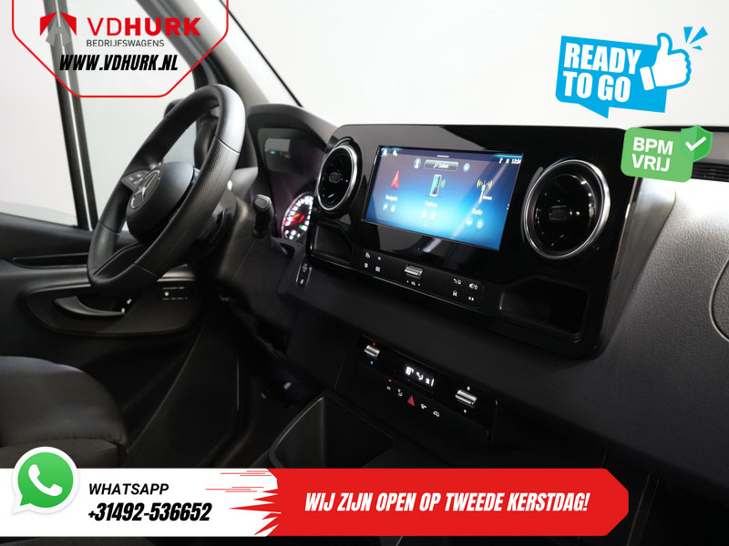 Mercedes-Benz Sprinter 317 1.9 CDI L2H2 Aut. BPM VRIJ! Gev.Stoel/ 270 Gr.Deuren/ Stoelverw./ Navi/ Camera/ Cruise/ Airco - Panel van: picture 3 Mercedes-Benz Sprinter 317 1.9 CDI L2H2 Aut. BPM VRIJ! Gev.Stoel/ 270 Gr.Deuren/ Stoelverw./ Navi/ Camera/ Cruise/ Airco - Panel van: picture 3