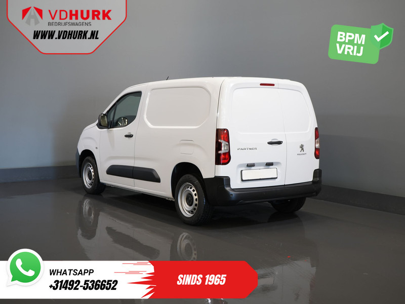 Peugeot Partner 1.2 Turbo 110 pk BPM VRIJ/ BENZINE/ PDC/ Cruise/ Airco - Small van: picture 2 Peugeot Partner 1.2 Turbo 110 pk BPM VRIJ/ BENZINE/ PDC/ Cruise/ Airco - Small van: picture 2