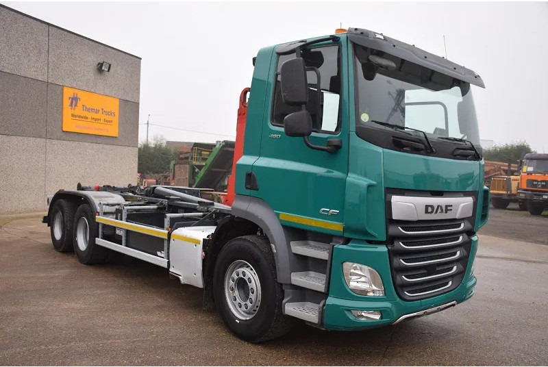 DAF CF 480 - Hook lift truck: picture 4 DAF CF 480 - Hook lift truck: picture 4