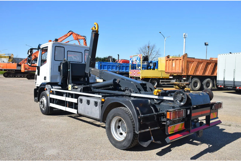 Hook lift truck Iveco Iveco Eurocargo 160E25: picture 7