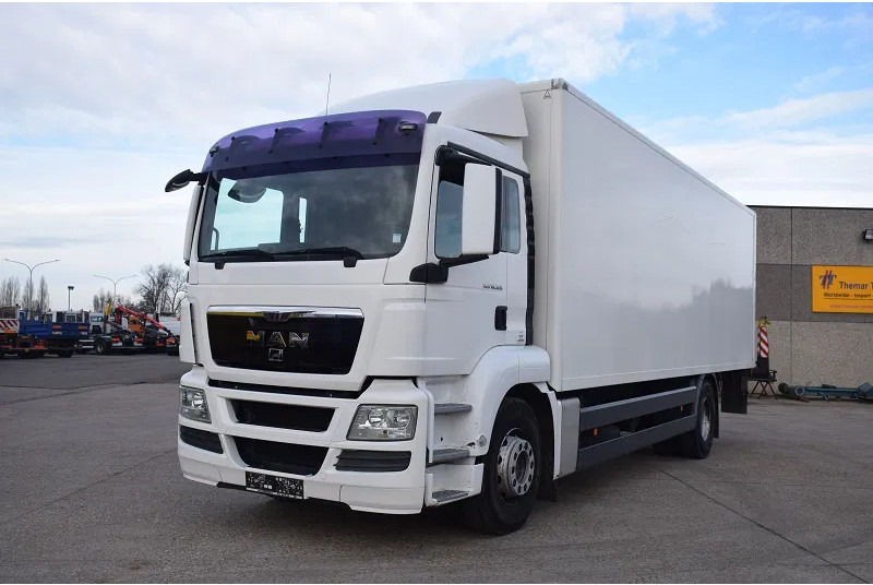 MAN TGS 18.320 - Box truck: picture 2 MAN TGS 18.320 - Box truck: picture 2