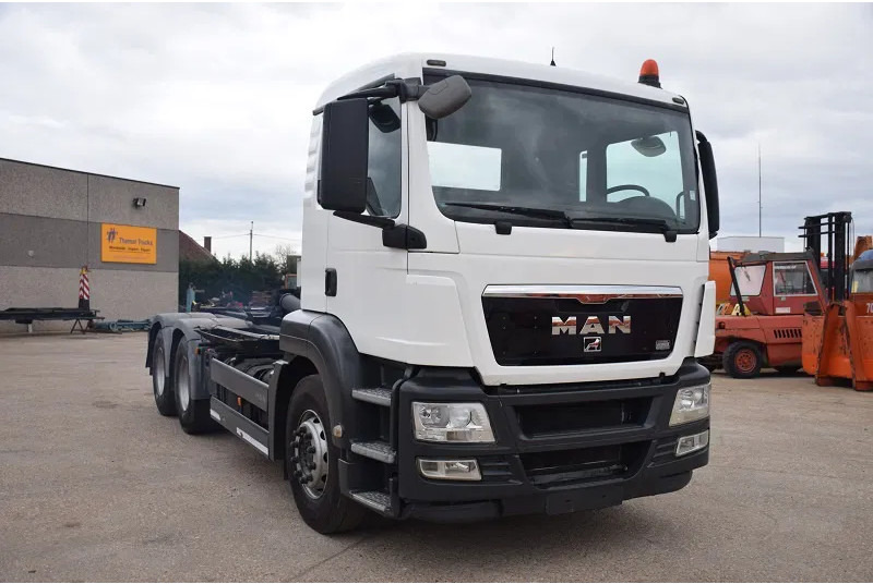 MAN TGS 26.360 - Hook lift truck: picture 4 MAN TGS 26.360 - Hook lift truck: picture 4