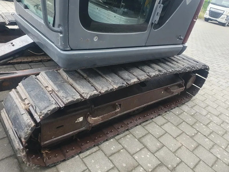 New Holland Kobelco E70 - 8 TON - Mini excavator: picture 3 New Holland Kobelco E70 - 8 TON - Mini excavator: picture 3