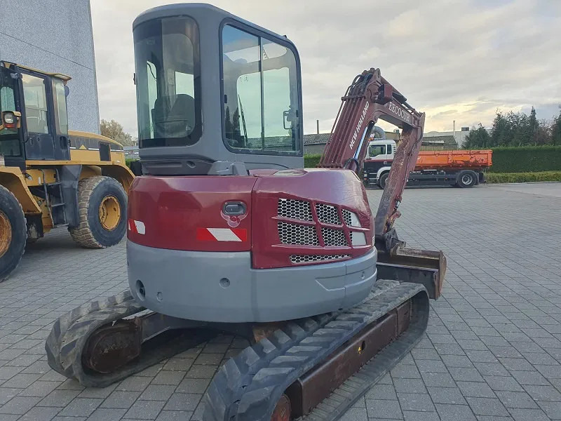 New Holland Kobelco New Holland Kobelco E50 -stock id98 - Mini excavator: picture 1 New Holland Kobelco New Holland Kobelco E50 -stock id98 - Mini excavator: picture 1