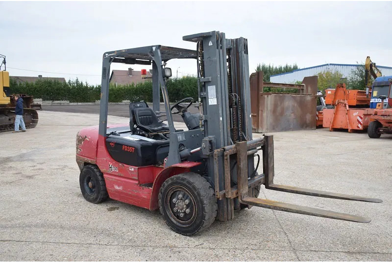 Xilin Xilin FD35 T - stock id95 FD35 T - Diesel forklift: picture 5 Xilin Xilin FD35 T - stock id95 FD35 T - Diesel forklift: picture 5