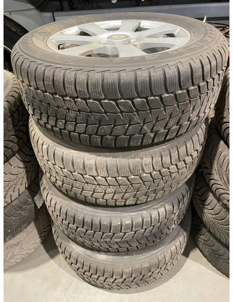 Bridgestone *Mercedes velgen 17 inch met Bridgestone banden*235/60 R17 - Wheels and tires for Car: picture 1 Bridgestone *Mercedes velgen 17 inch met Bridgestone banden*235/60 R17 - Wheels and tires for Car: picture 1