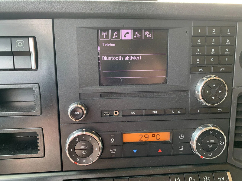 Curtainsider truck, Crane truck Mercedes-Benz Actros 2548 6X2 + Aanhanger*Palfinger crane*Cruise control*Airco*: picture 8 Curtainsider truck, Crane truck Mercedes-Benz Actros 2548 6X2 + Aanhanger*Palfinger crane*Cruise control*Airco*: picture 8