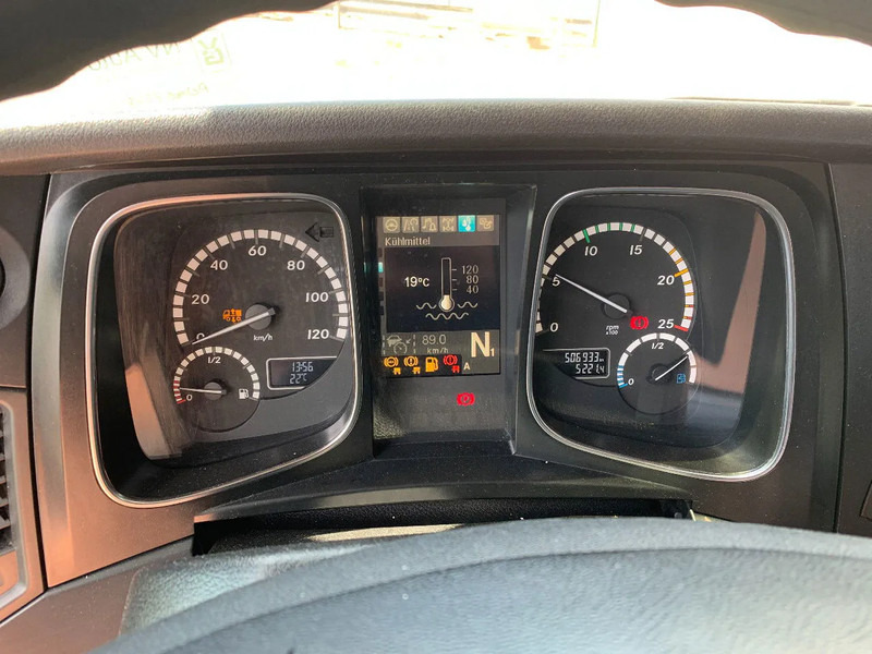 Curtainsider truck, Crane truck Mercedes-Benz Actros 2548 6X2 + Aanhanger*Palfinger crane*Cruise control*Airco*: picture 7 Curtainsider truck, Crane truck Mercedes-Benz Actros 2548 6X2 + Aanhanger*Palfinger crane*Cruise control*Airco*: picture 7