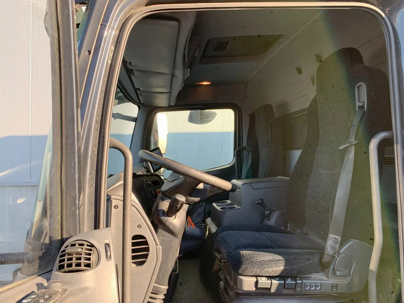 Mercedes-Benz Atego 1018 KOELING*Cruise control*Airconditioning*Geveerde bestuurdersstoel - Box truck: picture 2 Mercedes-Benz Atego 1018 KOELING*Cruise control*Airconditioning*Geveerde bestuurdersstoel - Box truck: picture 2