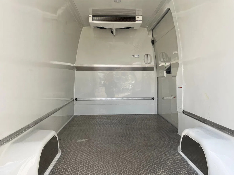 Mercedes-Benz Sprinter 317 *Achteruitrijcamera*Hold-functie*Spiegels verwarmd+elektr. verstelbaar - Refrigerated van: picture 4 Mercedes-Benz Sprinter 317 *Achteruitrijcamera*Hold-functie*Spiegels verwarmd+elektr. verstelbaar - Refrigerated van: picture 4