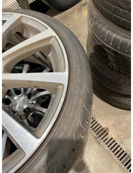Pirelli *Brock velgen met Pirelli banden *235/35 ZR19 - Wheels and tires for Car: picture 3 Pirelli *Brock velgen met Pirelli banden *235/35 ZR19 - Wheels and tires for Car: picture 3