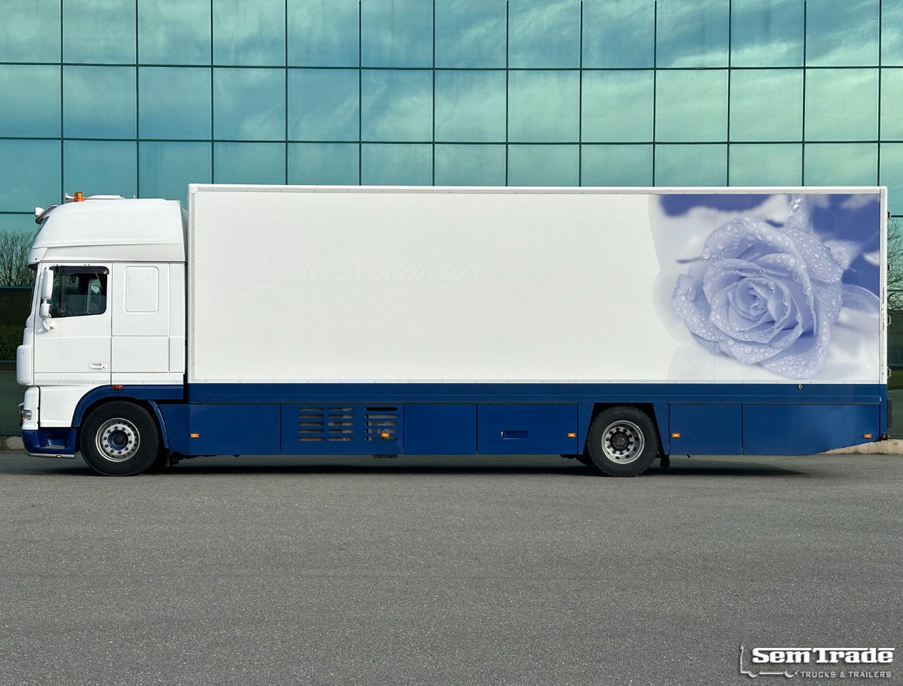 DAF XF 105.460 SSC 7 Karren BAK Bloemen Verkoop Koeling Klep Kachel - Refrigerator truck: picture 2 DAF XF 105.460 SSC 7 Karren BAK Bloemen Verkoop Koeling Klep Kachel - Refrigerator truck: picture 2