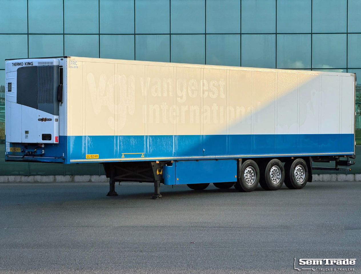 Schmitz Cargobull SKO24 Thermo King SLX300 With 5400 Engine Hours 2X Lift Axle Holland Trailer - Refrigerator semi-trailer: picture 1 Schmitz Cargobull SKO24 Thermo King SLX300 With 5400 Engine Hours 2X Lift Axle Holland Trailer - Refrigerator semi-trailer: picture 1