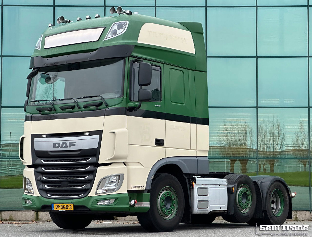 DAF XF 440 Euro 6 FTG SSC 597.000 KM Super Condition Holland-Truck 2 Similar Pie - Tractor unit: picture 1 DAF XF 440 Euro 6 FTG SSC 597.000 KM Super Condition Holland-Truck 2 Similar Pie - Tractor unit: picture 1