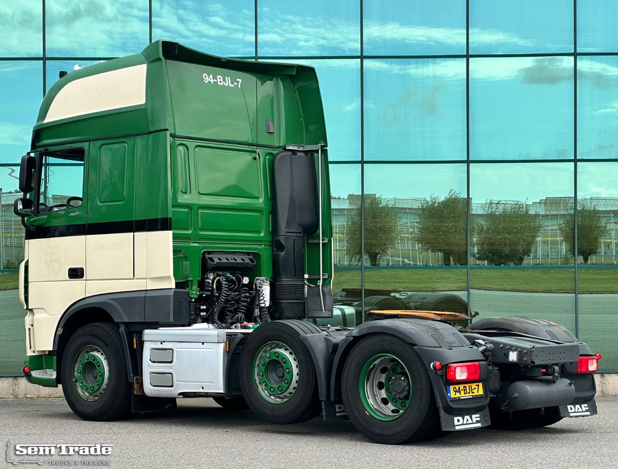 DAF XF 460 FTG SSC Only 478.000 KM Twinsteer TOP Condition NL-Truck - Tractor unit: picture 3 DAF XF 460 FTG SSC Only 478.000 KM Twinsteer TOP Condition NL-Truck - Tractor unit: picture 3
