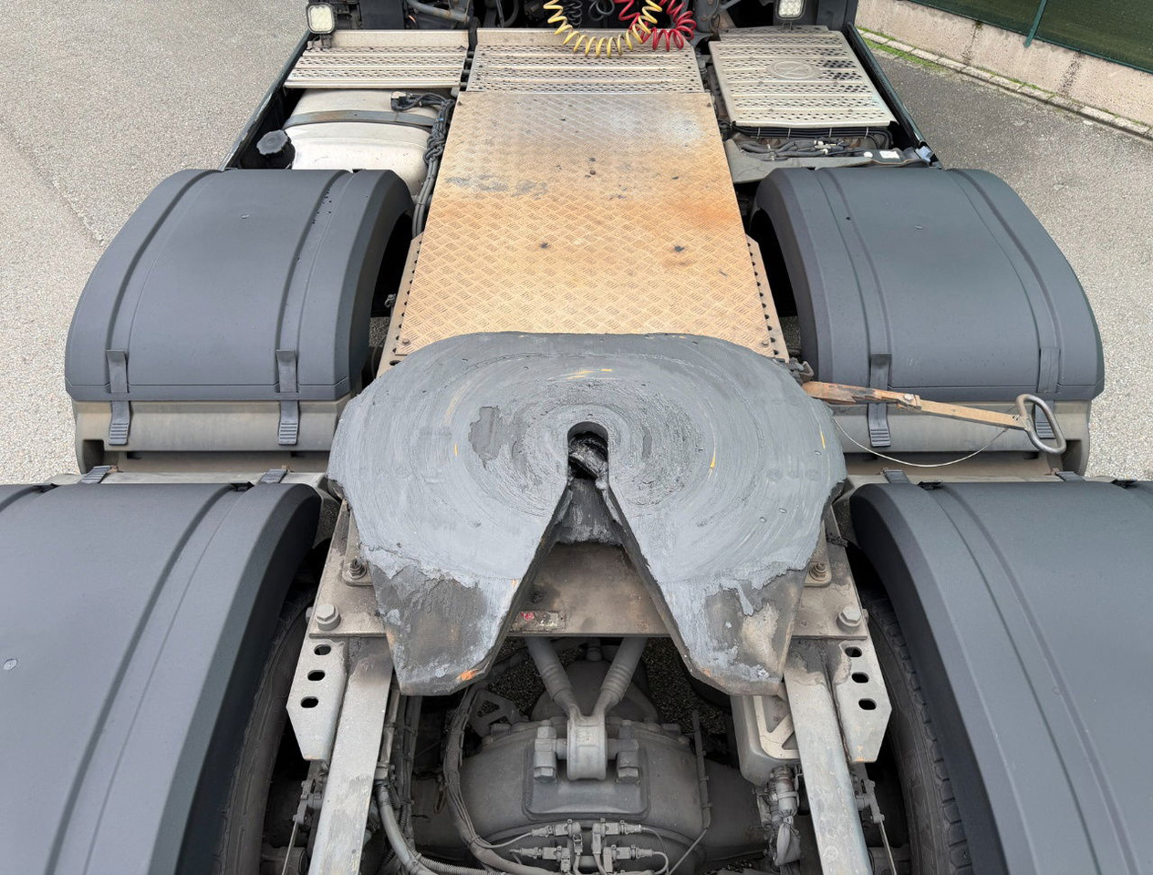 Tractor unit Mercedes-Benz Actros 2542 Euro 6 Full Spoiler 886.000 KM Holland-Truck: picture 19