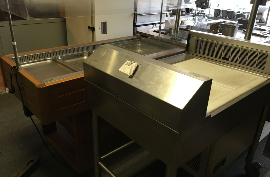 Tour refrigere Gastro ou 600x400 Armoires froides Self de presentation Table de decoupe refrigeree - Food processing equipment: picture 3 Tour refrigere Gastro ou 600x400 Armoires froides Self de presentation Table de decoupe refrigeree - Food processing equipment: picture 3