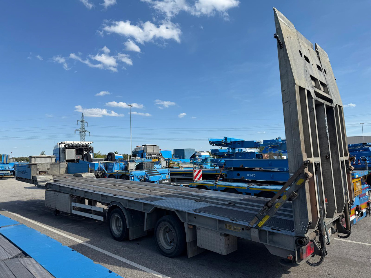 Gföllner SPL 2/20 TLÜ - Low loader semi-trailer: picture 2 Gföllner SPL 2/20 TLÜ - Low loader semi-trailer: picture 2