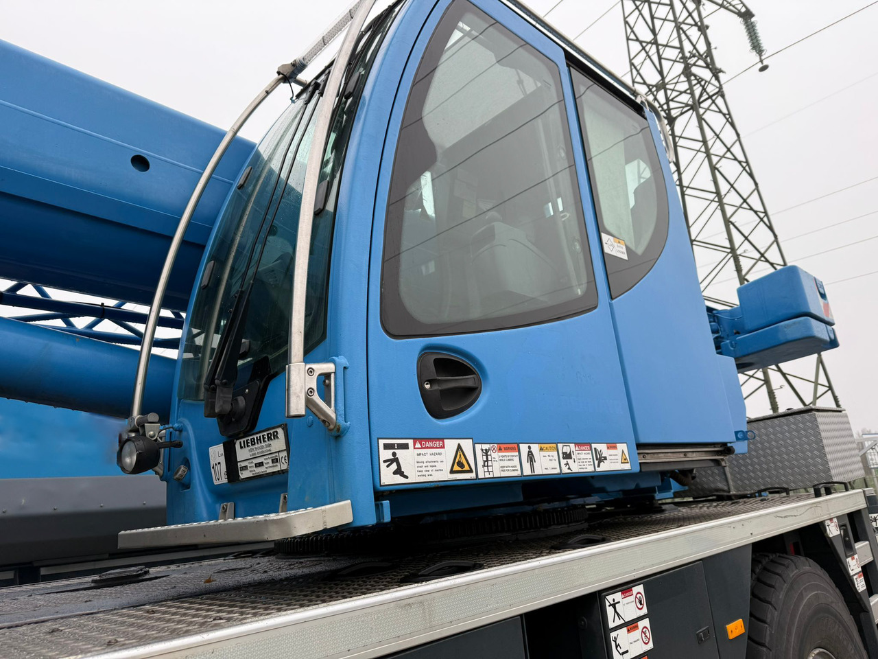 LIEBHERR LTM 1030-2.1 - Mobile crane: picture 5 LIEBHERR LTM 1030-2.1 - Mobile crane: picture 5