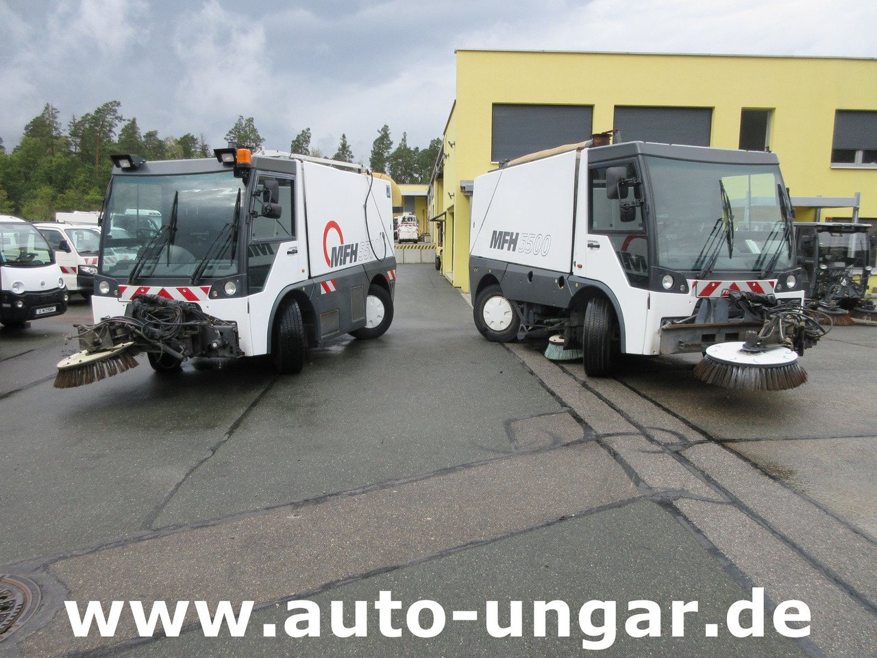 Road sweeper Aebi MFH 5500 Baujahr 2012 Euro 5 Kehrmaschine mit Hochentleerung: picture 22