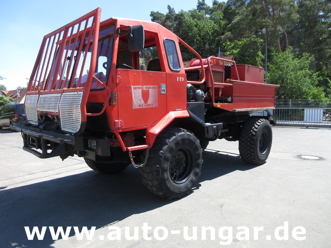 BRIMONT PM ETR Feuerwehr 4x4x4 AHK verwindbarer Rahmen Off-Road Winde Kriechgang - Fire truck: picture 3 BRIMONT PM ETR Feuerwehr 4x4x4 AHK verwindbarer Rahmen Off-Road Winde Kriechgang - Fire truck: picture 3