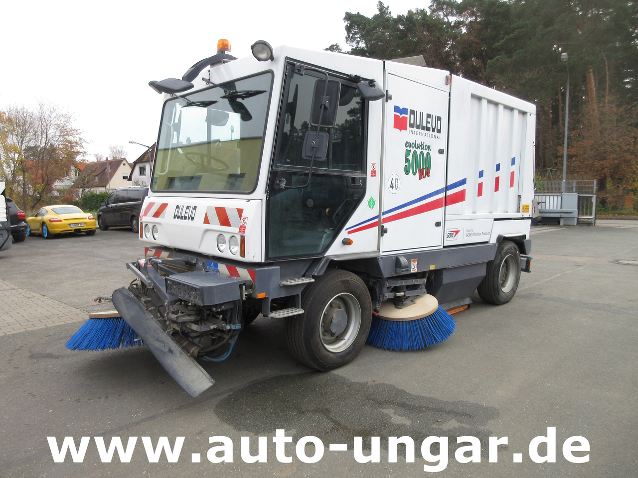 Dulevo 5000 Evolution mit Frontbesen 4-Rad-Lenkung Hochentleerung Handsaugschlauch - Road sweeper: picture 3 Dulevo 5000 Evolution mit Frontbesen 4-Rad-Lenkung Hochentleerung Handsaugschlauch - Road sweeper: picture 3