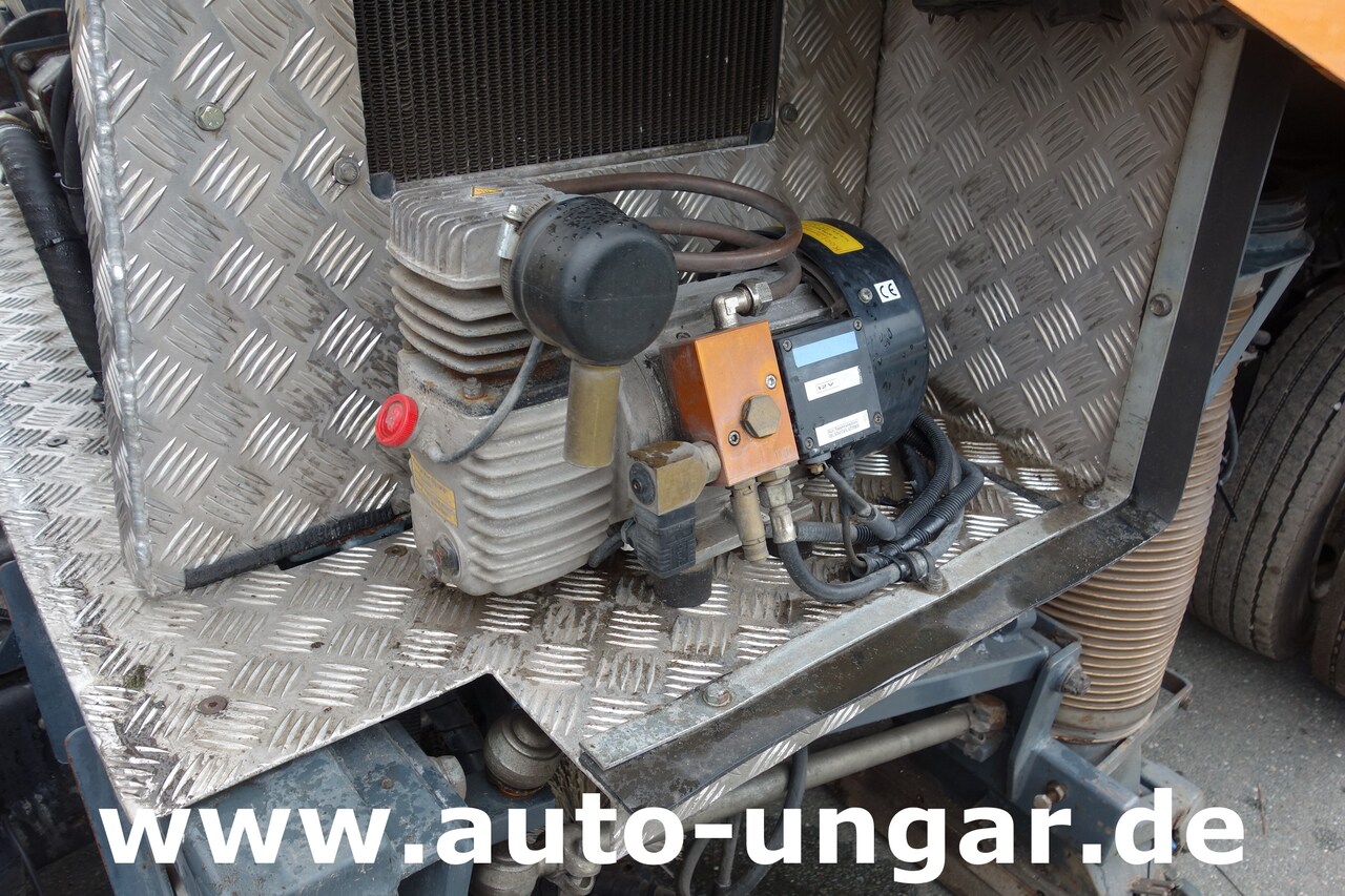 Road sweeper Mitsubishi Fuso Canter 7C15 mit Brock SL 140/2 Kehrmaschine Euro 4: picture 21