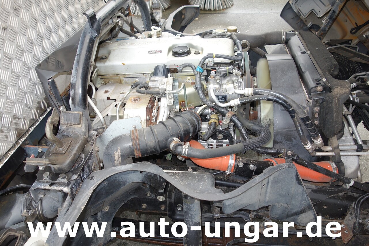 Road sweeper Mitsubishi Fuso Canter 7C15 mit Brock SL 140/2 Kehrmaschine Euro 4: picture 17