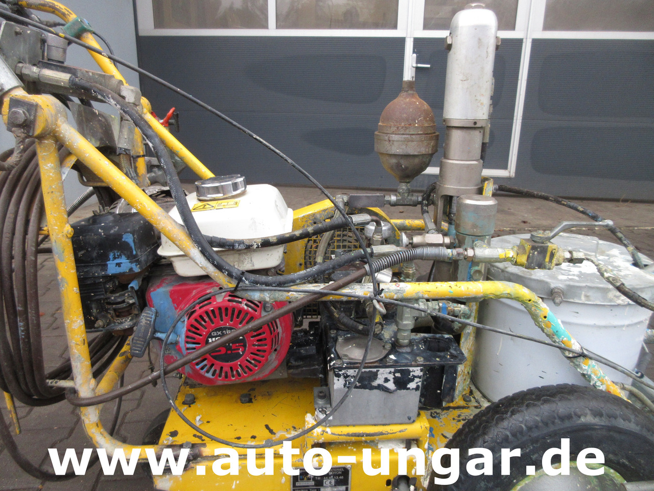 ProSign Citadine Graco LineLazer Airless Road Marking Machine Straßenmarkiermaschine Markiermaschine - Asphalt machine: picture 2 ProSign Citadine Graco LineLazer Airless Road Marking Machine Straßenmarkiermaschine Markiermaschine - Asphalt machine: picture 2