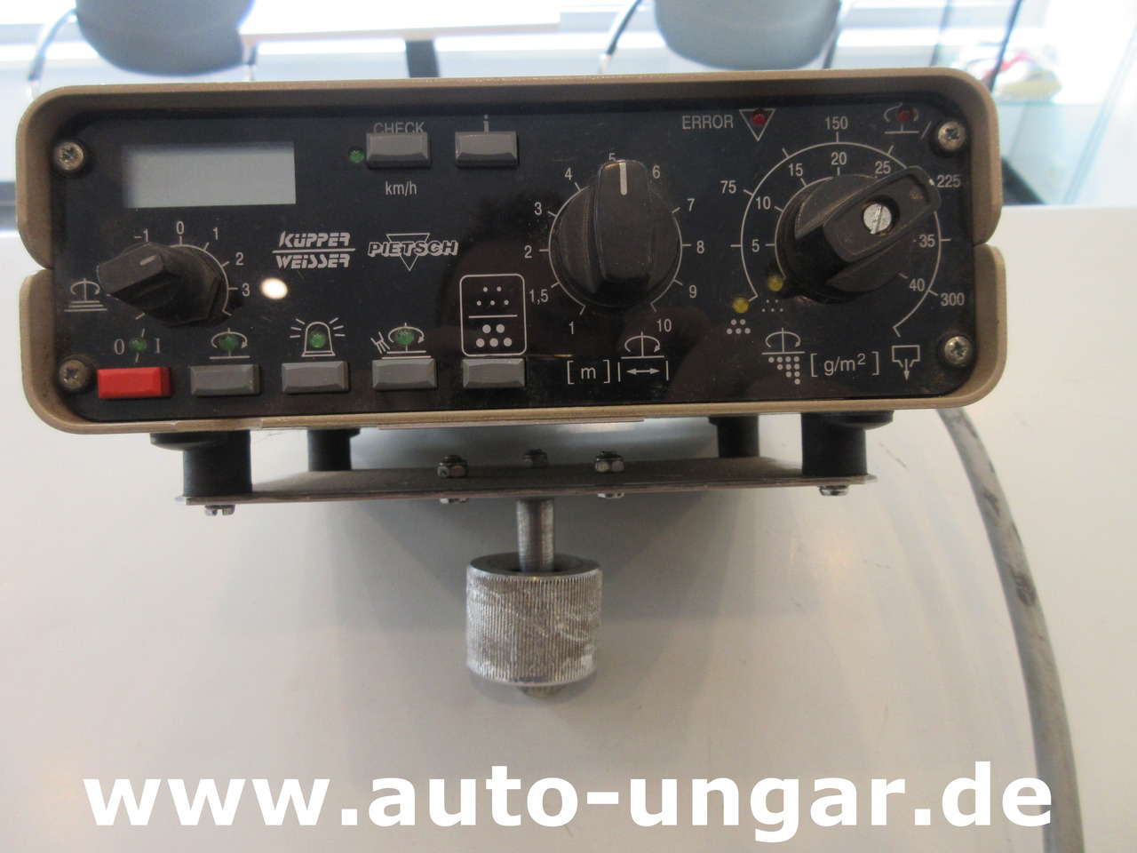 Küpper-Weisser Pietsch Bucher Gmeiner Bedienpult Salzstreuer - Utility/ Special vehicle: picture 1 Küpper-Weisser Pietsch Bucher Gmeiner Bedienpult Salzstreuer - Utility/ Special vehicle: picture 1