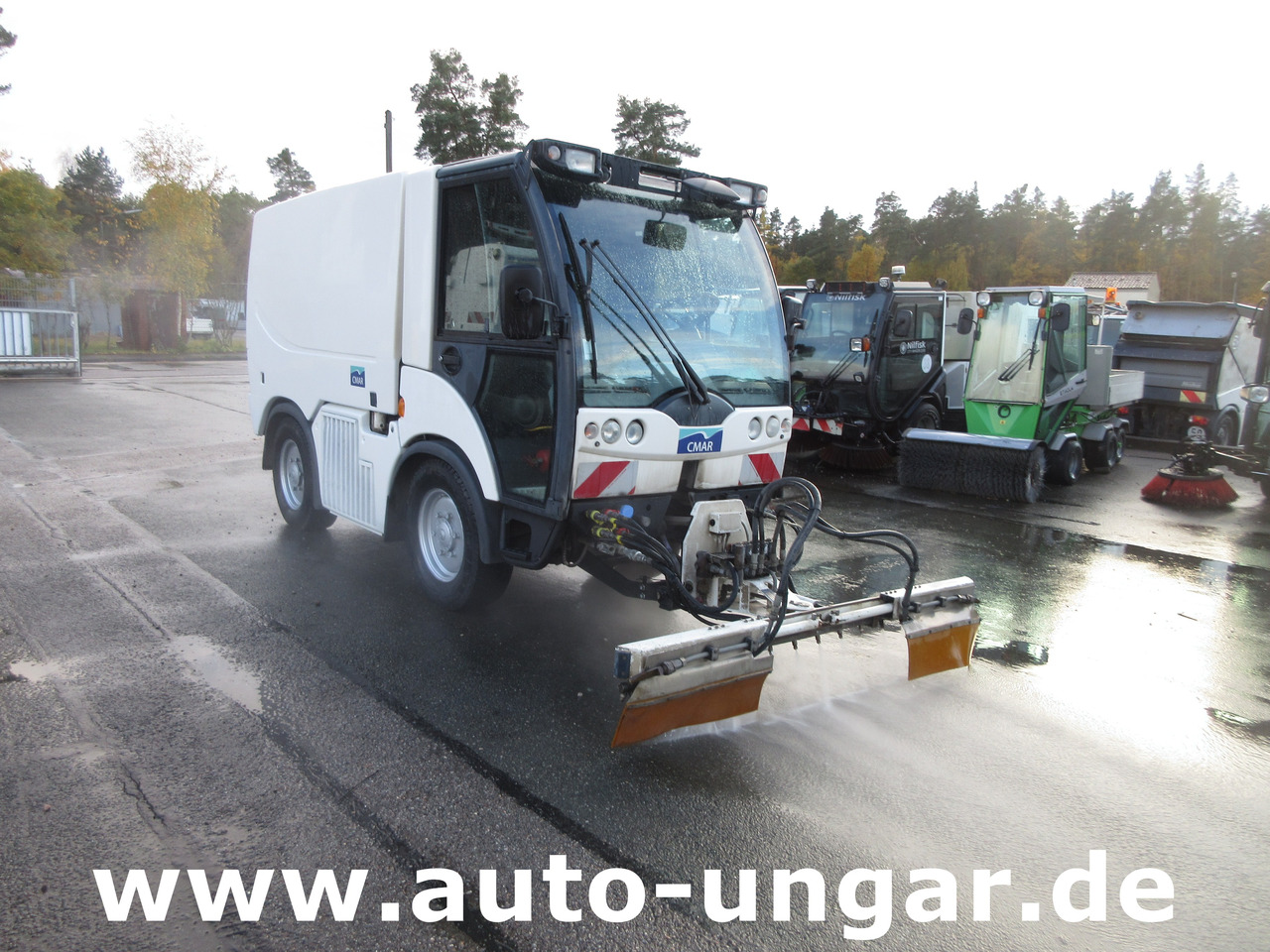 Multicar Tremo X56 CMAR LC 860 Schwemmfahrzeug Streetwasher 4x4x4 Baujahr 2014 EU5 - Utility/ Special vehicle: picture 1 Multicar Tremo X56 CMAR LC 860 Schwemmfahrzeug Streetwasher 4x4x4 Baujahr 2014 EU5 - Utility/ Special vehicle: picture 1