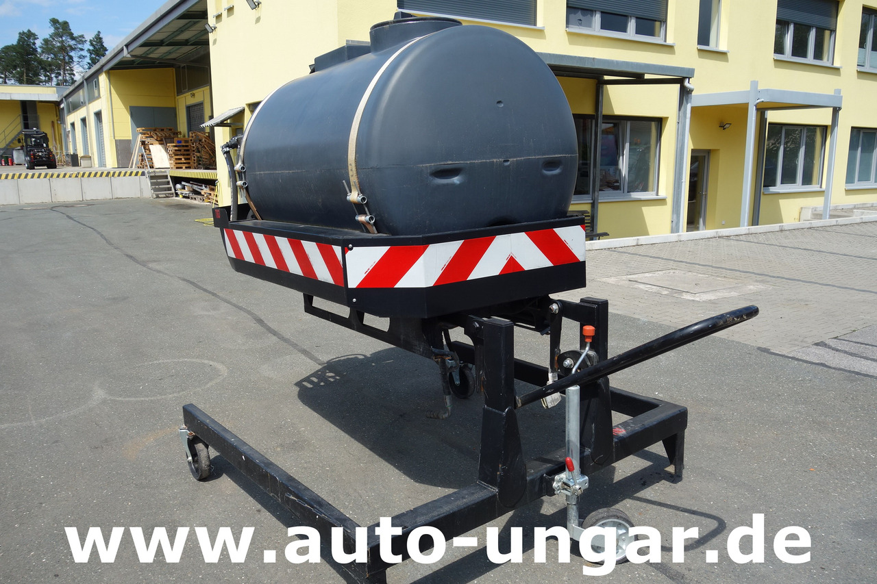 NILFISK CR3500 Wasserfass mit Pumpe + Schlauchhaspel Schmidt Multigo Schwemmaufbau - Utility/ Special vehicle: picture 5 NILFISK CR3500 Wasserfass mit Pumpe + Schlauchhaspel Schmidt Multigo Schwemmaufbau - Utility/ Special vehicle: picture 5