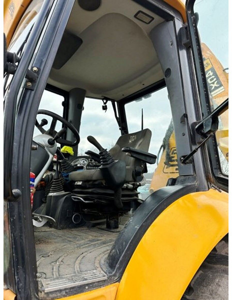 Backhoe loader JCB 4 CX: picture 14