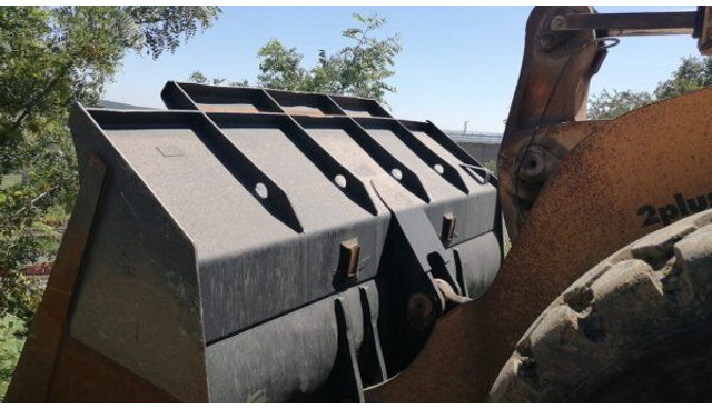 Liebherr L564 2+2 (+Tamtron) - Wheel loader: picture 5 Liebherr L564 2+2 (+Tamtron) - Wheel loader: picture 5