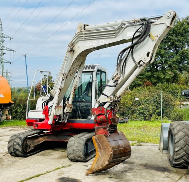 Takeuchi 7t TB175 powertilt - Crawler excavator: picture 4 Takeuchi 7t TB175 powertilt - Crawler excavator: picture 4