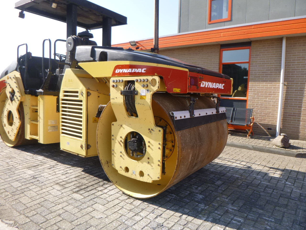 Road roller DYNAPAC CC432V: picture 15 Road roller DYNAPAC CC432V: picture 15