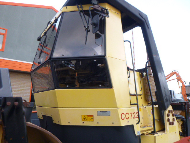 Road roller DYNAPAC CC722: picture 14