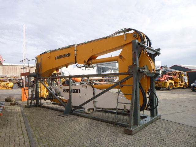 LIEBHERR LIEBHERR R944B Demolition package - Boom for Demolition excavator: picture 5 LIEBHERR LIEBHERR R944B Demolition package - Boom for Demolition excavator: picture 5