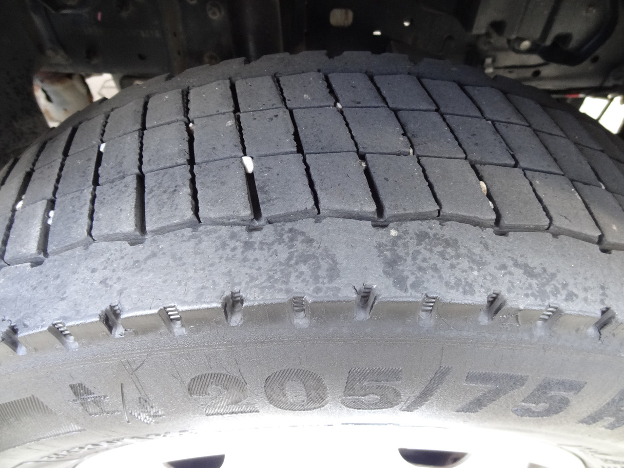 Mitsubishi Fuso 7C18 Meiller - Tipper: picture 2 Mitsubishi Fuso 7C18 Meiller - Tipper: picture 2