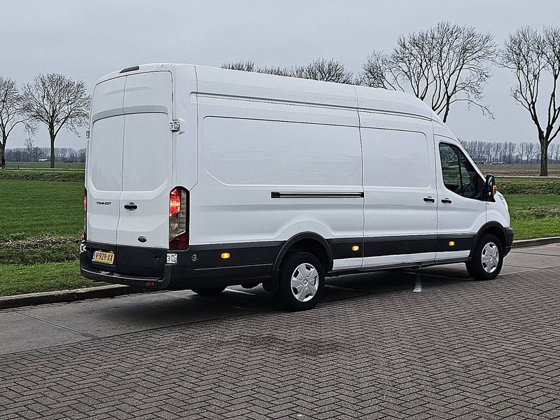 Ford Transit 350 - Small van: picture 3 Ford Transit 350 - Small van: picture 3