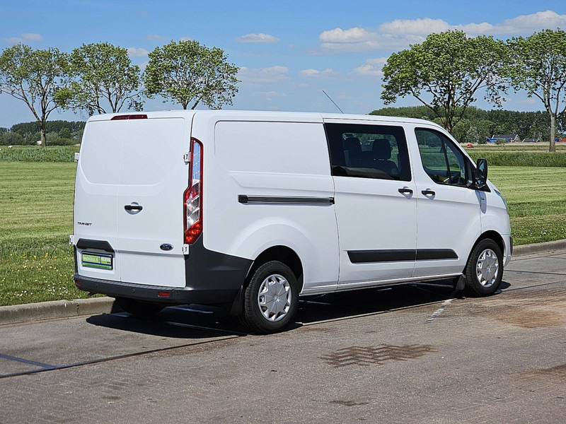 Ford Transit Custom 2.0 L2H1 Dub.- Cab. AC - Small van: picture 3 Ford Transit Custom 2.0 L2H1 Dub.- Cab. AC - Small van: picture 3