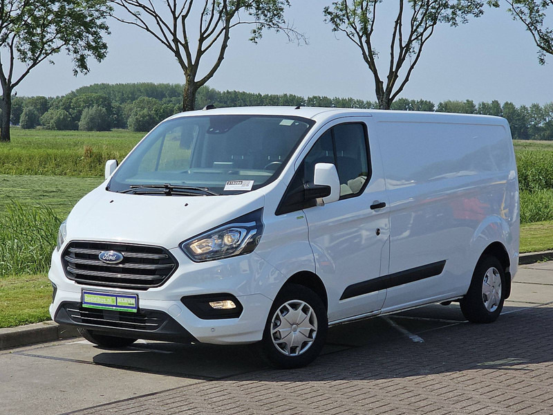 Ford Transit Custom 2.0 L2H1 Navi Euro6 AC! - Small van: picture 2 Ford Transit Custom 2.0 L2H1 Navi Euro6 AC! - Small van: picture 2