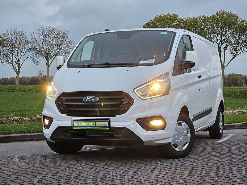 Ford Transit Custom 2.0 L2H1 Navi Euro6 - Small van: picture 1 Ford Transit Custom 2.0 L2H1 Navi Euro6 - Small van: picture 1