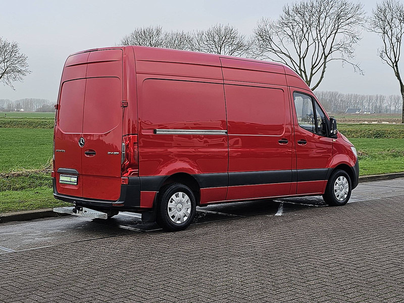 Mercedes-Benz Sprinter 214 - Panel van: picture 3 Mercedes-Benz Sprinter 214 - Panel van: picture 3