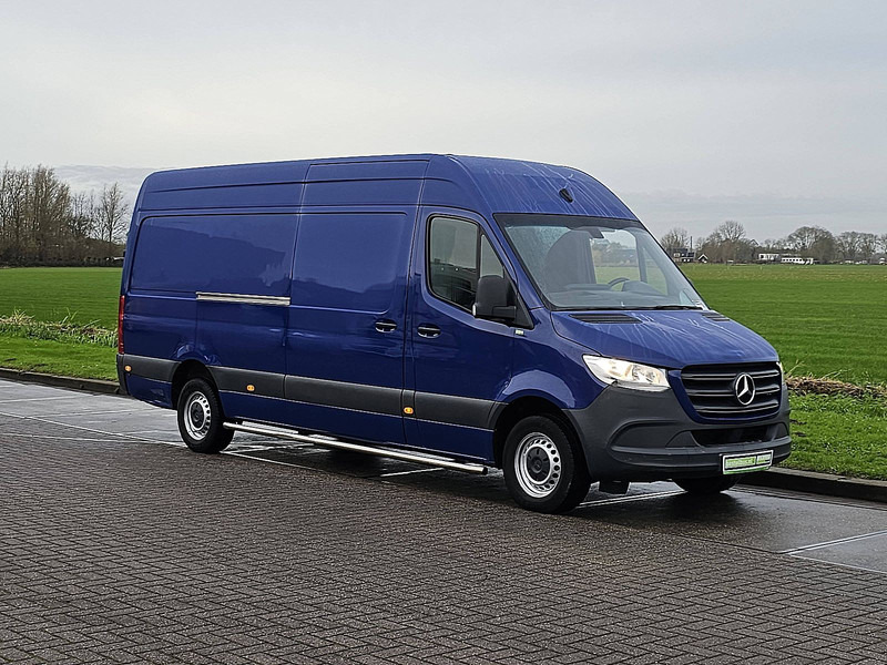 Mercedes-Benz Sprinter 314 CDI 2.2 AUT. L3H2 - Panel van: picture 5 Mercedes-Benz Sprinter 314 CDI 2.2 AUT. L3H2 - Panel van: picture 5