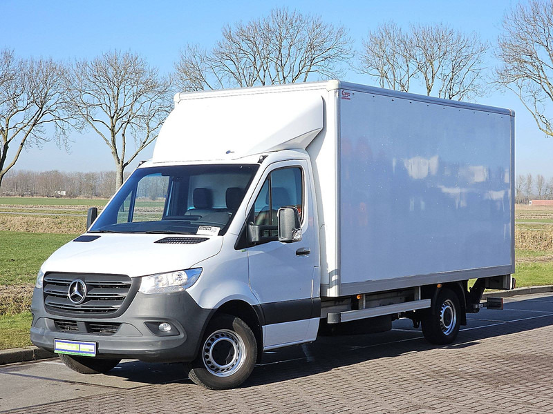 Mercedes-Benz Sprinter 316 Bakwagen Laadklep! - Box van: picture 2 Mercedes-Benz Sprinter 316 Bakwagen Laadklep! - Box van: picture 2