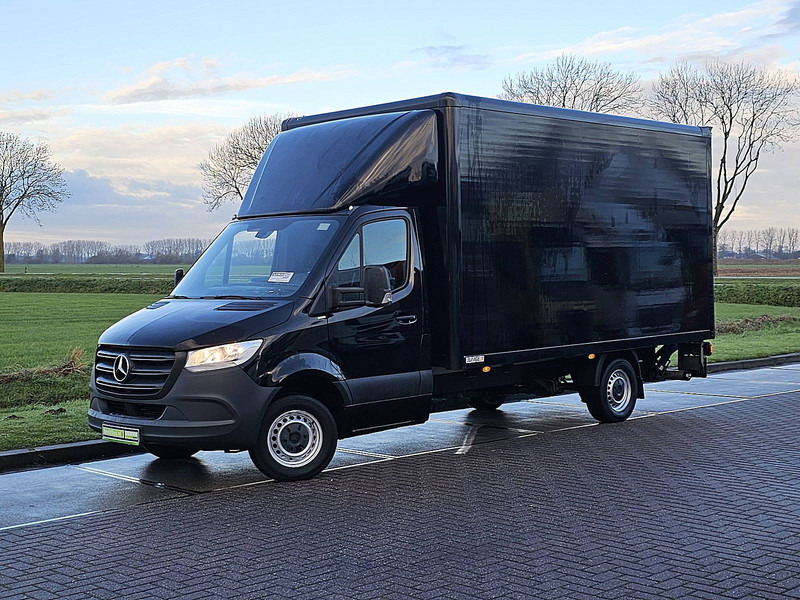 Mercedes-Benz Sprinter 316 Bakwagen Laadklep - Box van: picture 2 Mercedes-Benz Sprinter 316 Bakwagen Laadklep - Box van: picture 2