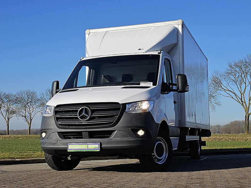 Mercedes-Benz Sprinter 316 Bakwagen Laadklep! - Box van: picture 1 Mercedes-Benz Sprinter 316 Bakwagen Laadklep! - Box van: picture 1