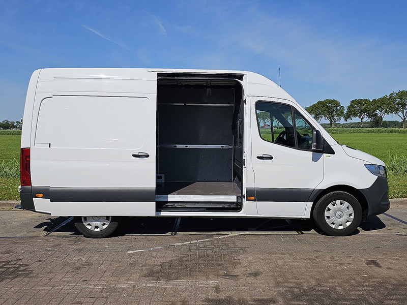 Panel van Mercedes-Benz Sprinter 317 L2H2 3.5t-Trekhaak: picture 14